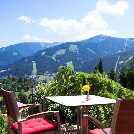 Pension&appartements Ronacherhof Gasthof 3*