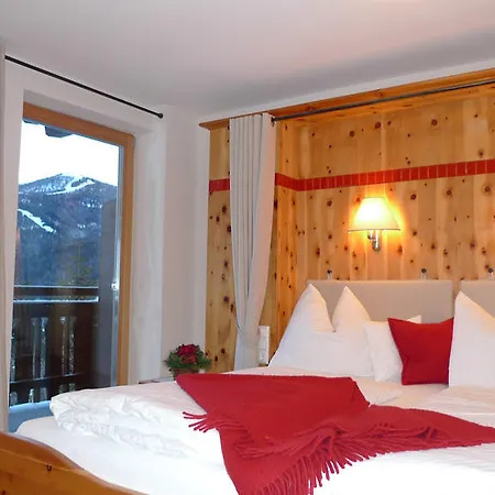 & Ronacherhof -mountain Hideaway Slopeside