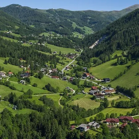 & Ronacherhof -mountain Hideaway Slopeside
