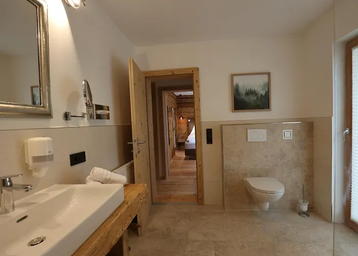 Pensjonat & Ronacherhof -mountain Hideaway Slopeside