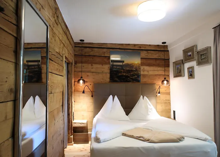 & Ronacherhof -mountain Hideaway Slopeside Pensjonat 3*