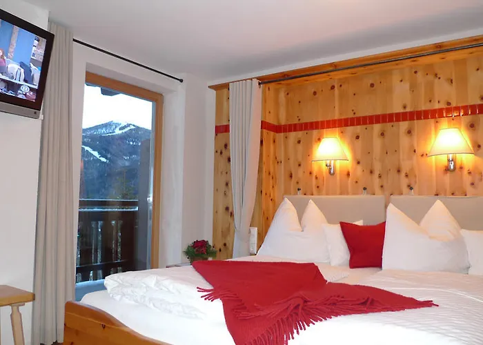 & Ronacherhof -mountain Hideaway Slopeside